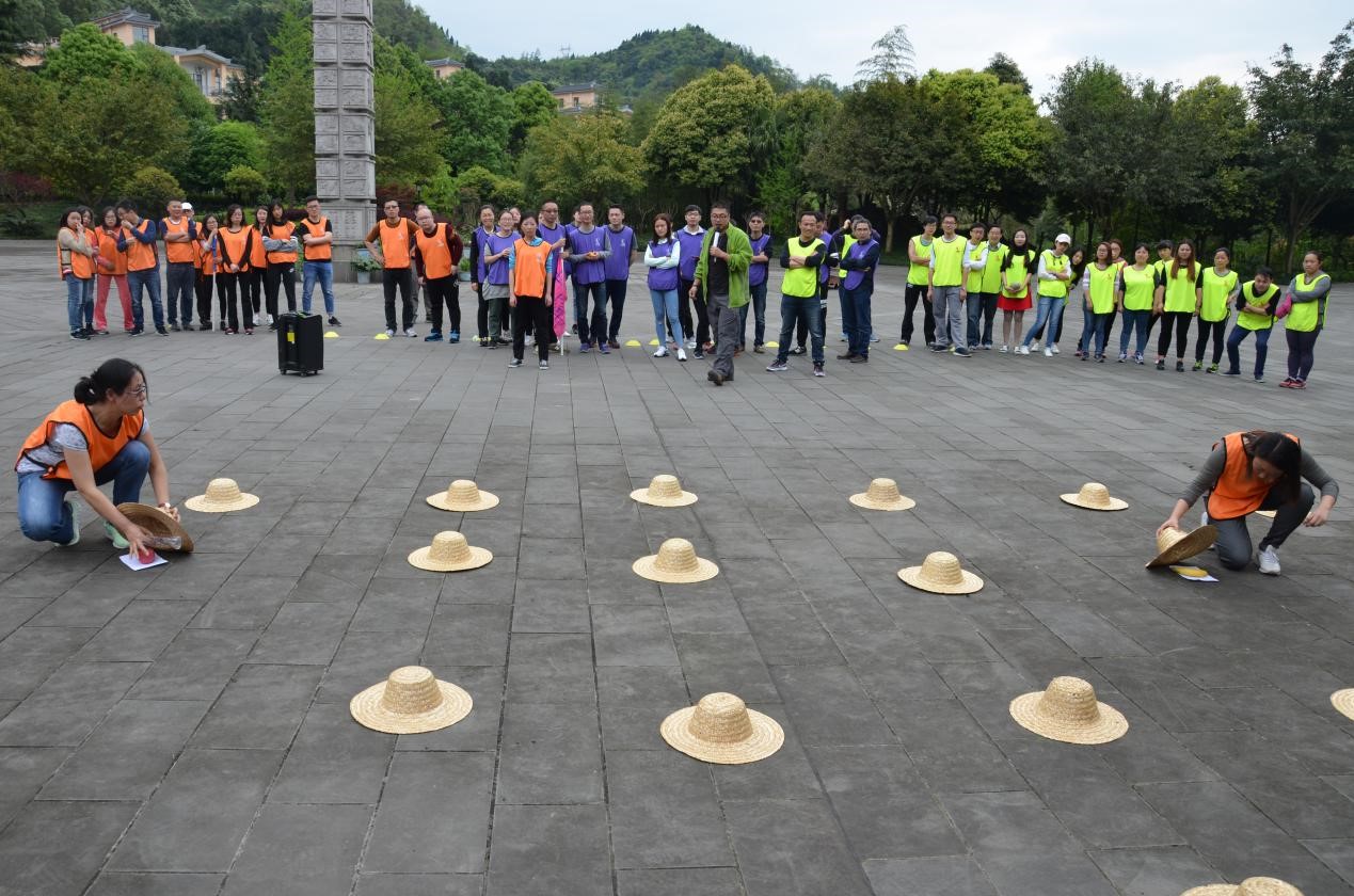 2017年瑞方踏春拓展訓(xùn)練活動(dòng)——“凝聚你我，風(fēng)雨同舟” 第3張