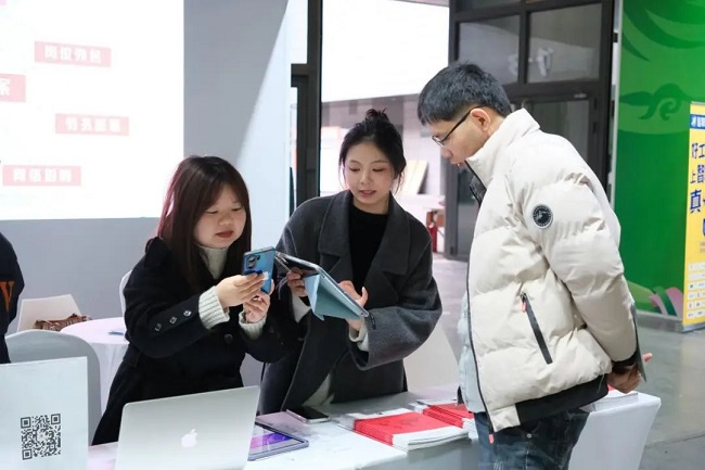 瑞方人力亮相成都大型春招會,激活就業服務新動能 第3張 瑞方人力亮相成都大型春招會,激活就業服務新動能 第3張