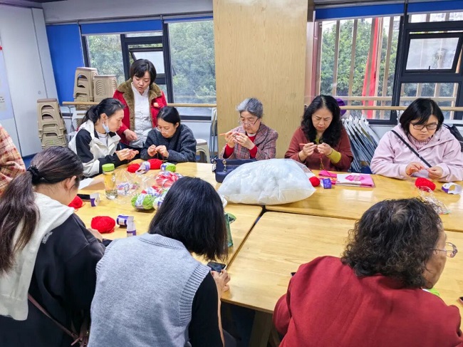 巧手編織就業路!瑞方人力以編藝賦能居民“家門口”就業 第2張 巧手編織就業路!瑞方人力以編藝賦能居民“家門口”就業 第2張